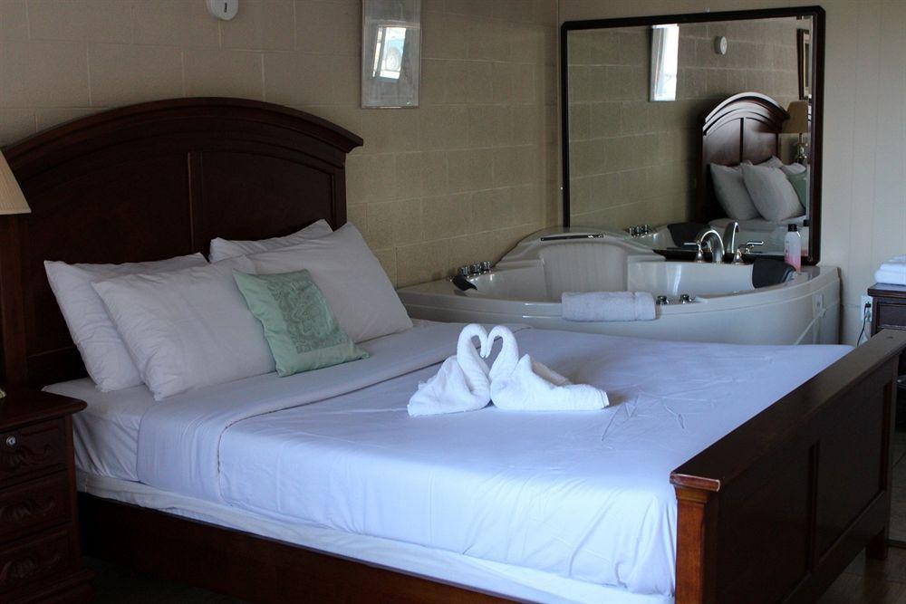 Ritz Motel *